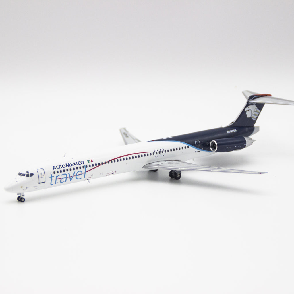 GeminiJets 1:200 Aeromexico Travel McDonnell Douglas MD-83 N848SH Diecast Model G2AMX857 with Stand