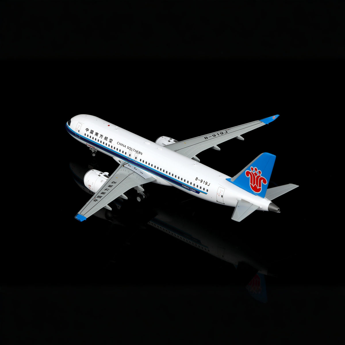 SQ Wings 1:200 China Southern COMAC C919 B-919J Diecast Model L2191 L2191FD Flaps Up/Down with Stand